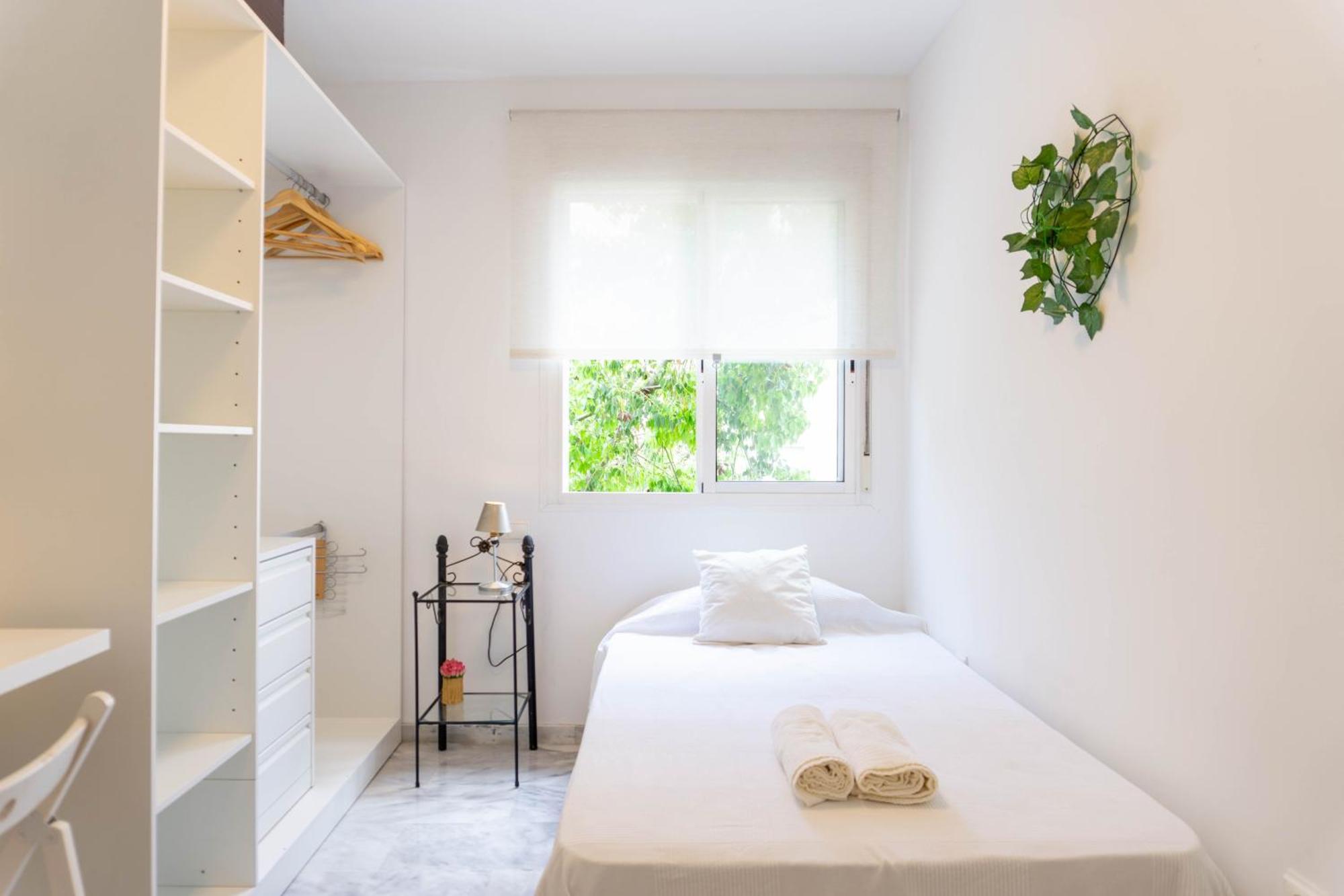 Apartamento Pelayo Малага Екстериор снимка