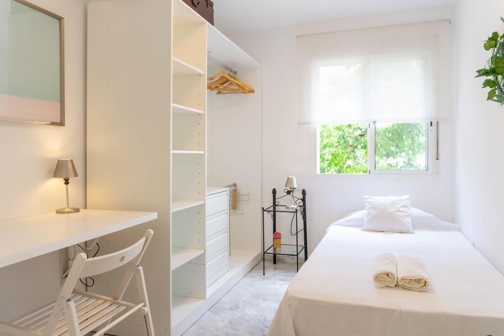 Apartamento Pelayo Малага Екстериор снимка